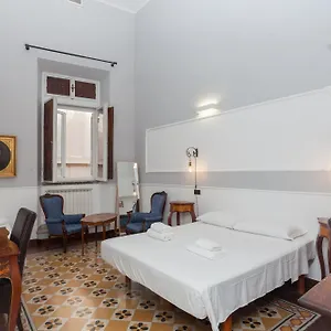 Pensión Palazzo Del Duca Piazza Navona